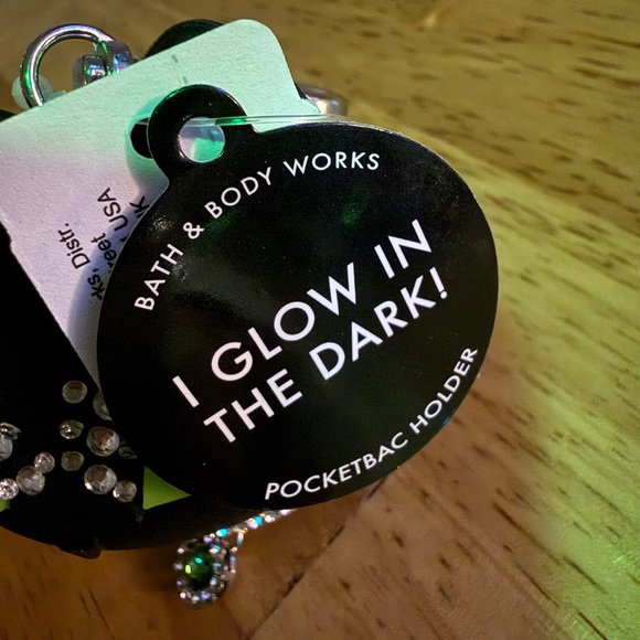 Bath & Body Works Cat PocketBac and Sanitizer - Picture 2 of 4